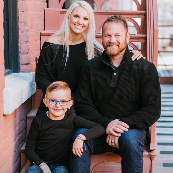 Meet your Posher, Kimberly - Picture 3 of 3